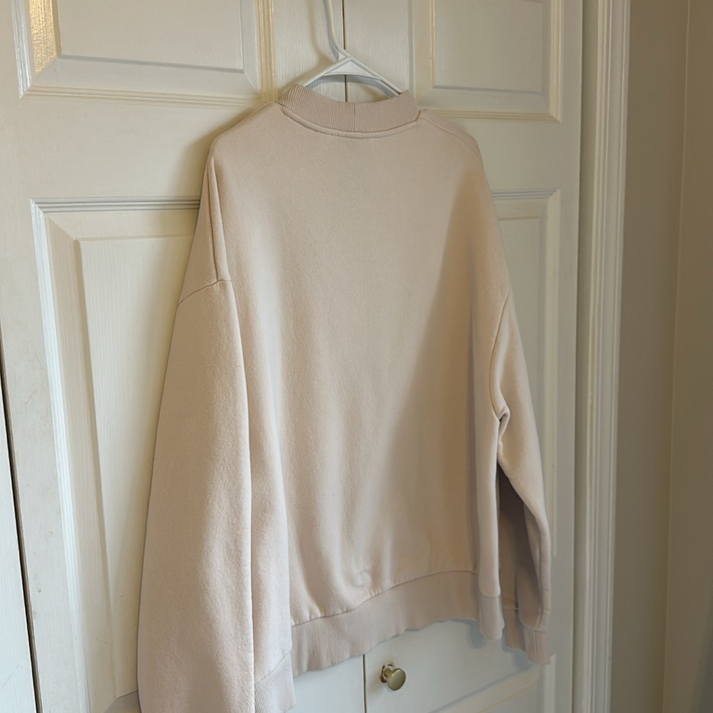 Collusion Mock Neck Cream Sweatshirt - Picture 4 of 4